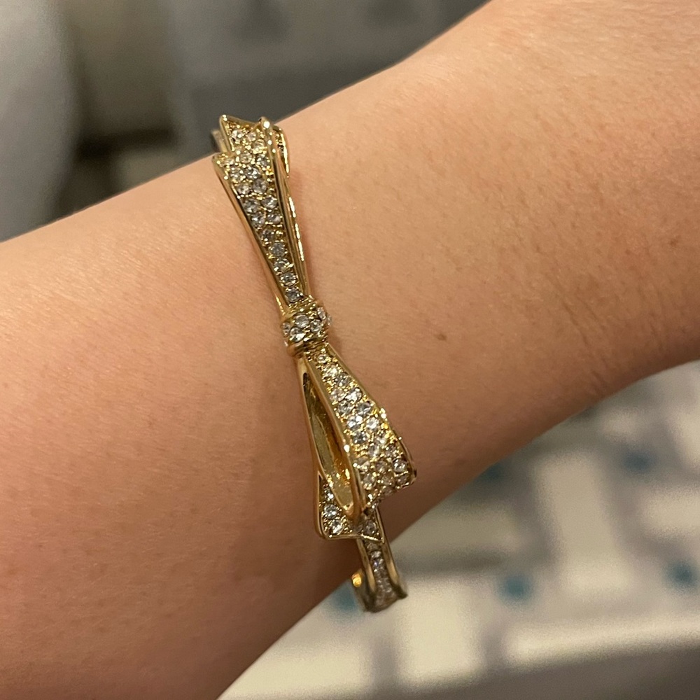 Kate spade gold bow bracelet bangle